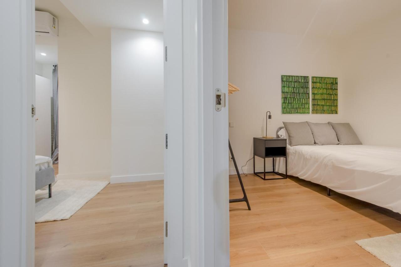 Апартаменты Modern Apt & Cool Interior Design En El Retiro Мадрид Экстерьер фото